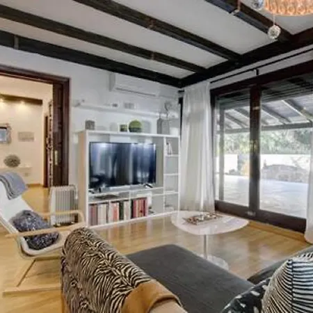 Africa Villa
