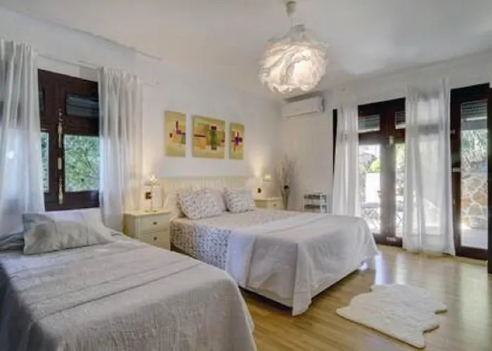 Africa Villa